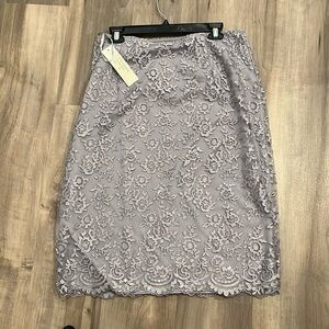 Formalwear grey appliqué silk skirt size 16